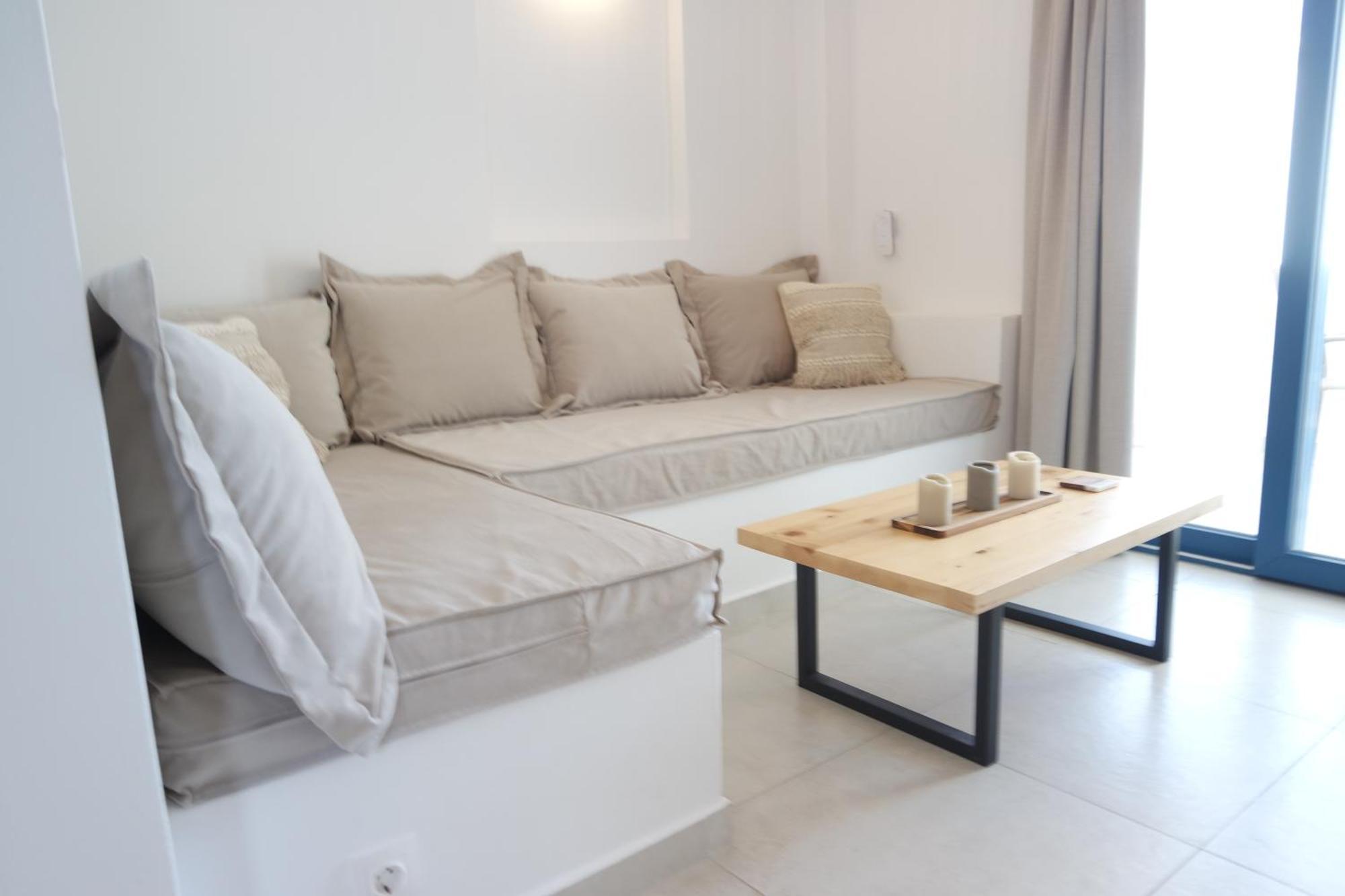 Sea View Apartment Karpathos Bagian luar foto