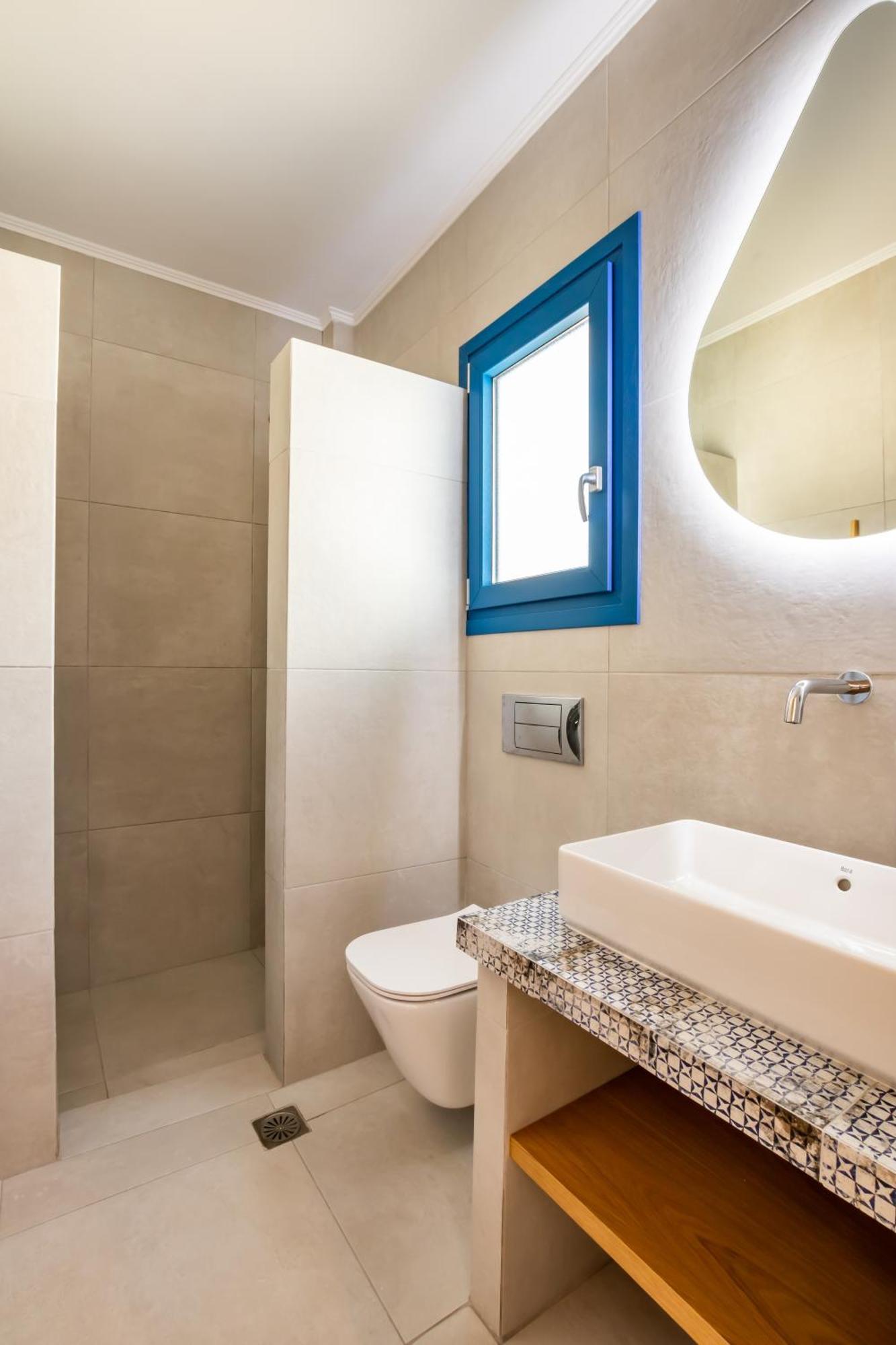 Sea View Apartment Karpathos Bagian luar foto